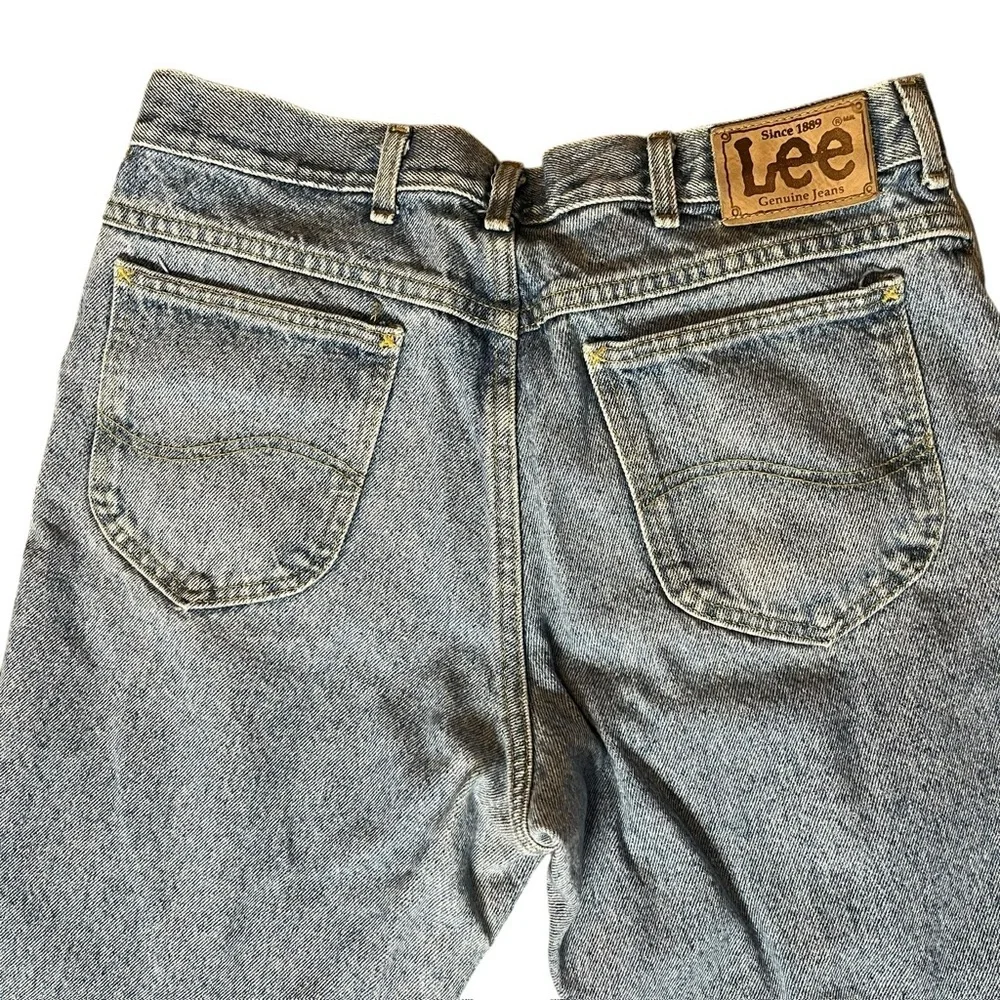 Vintage Lee Union Made High Waisted Straight Jeans with Classic Fit